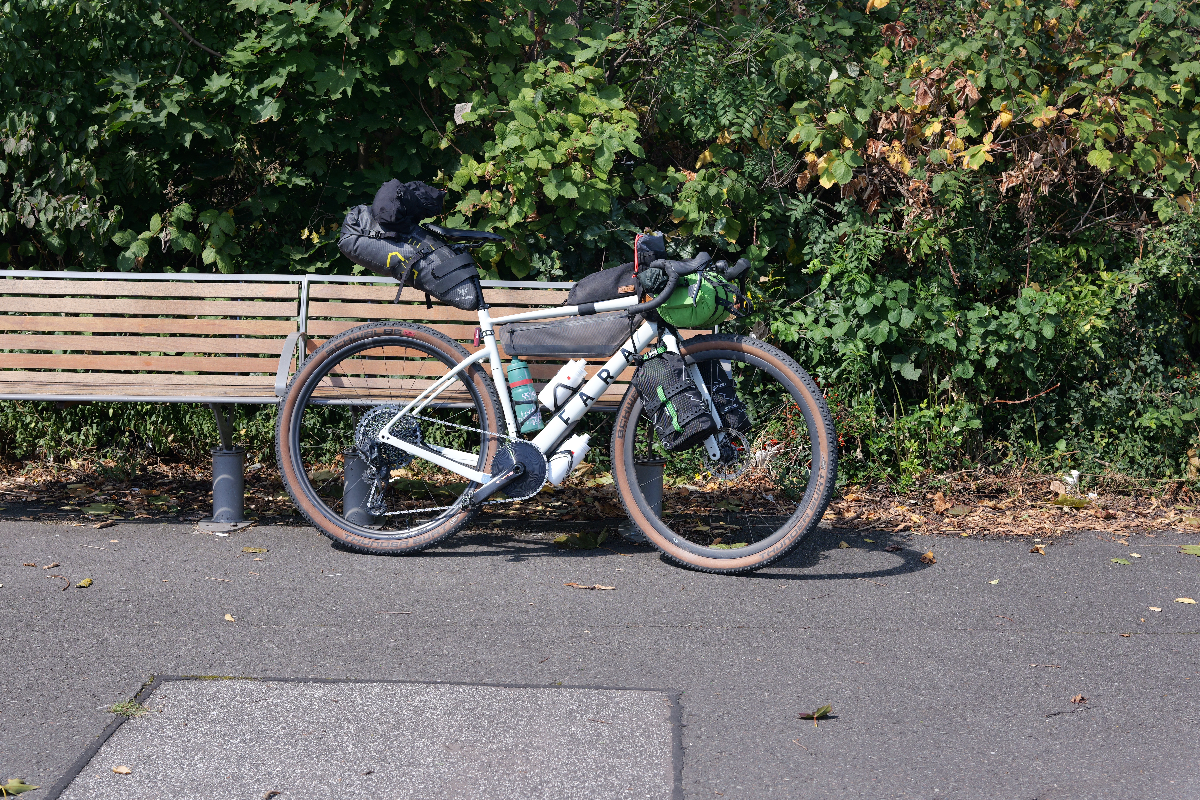 Fara Thunder snowflake 