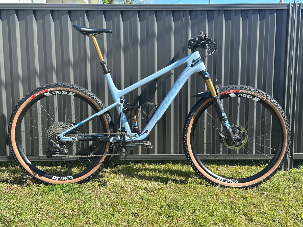 Pivot Mach4SL xc weapon
